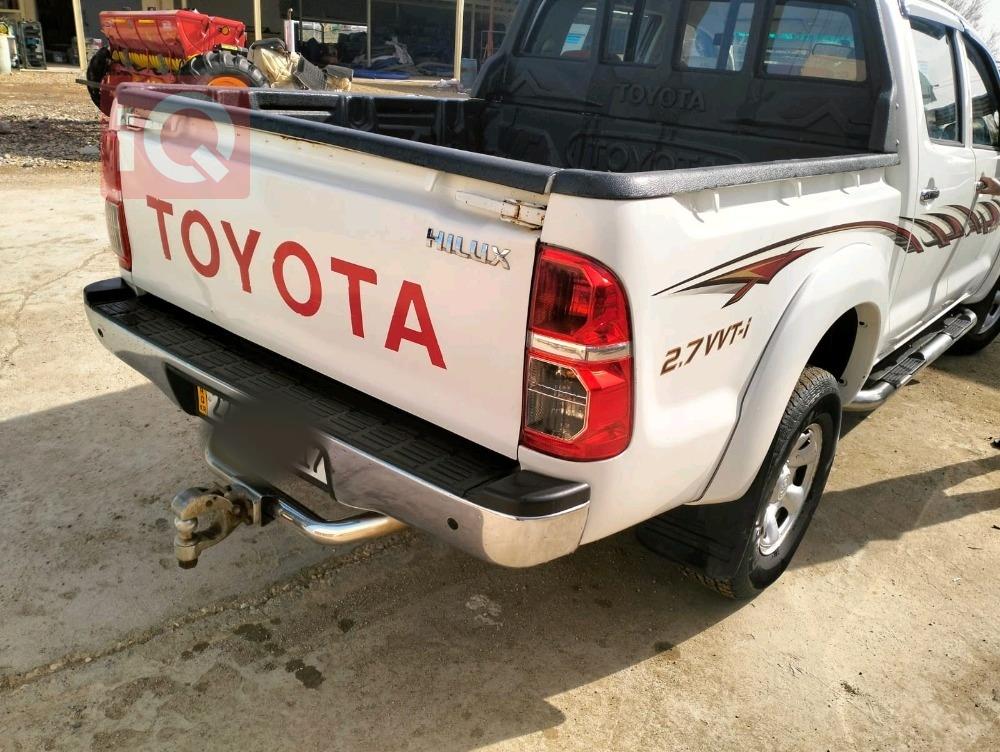 تويوتا هايلوكس